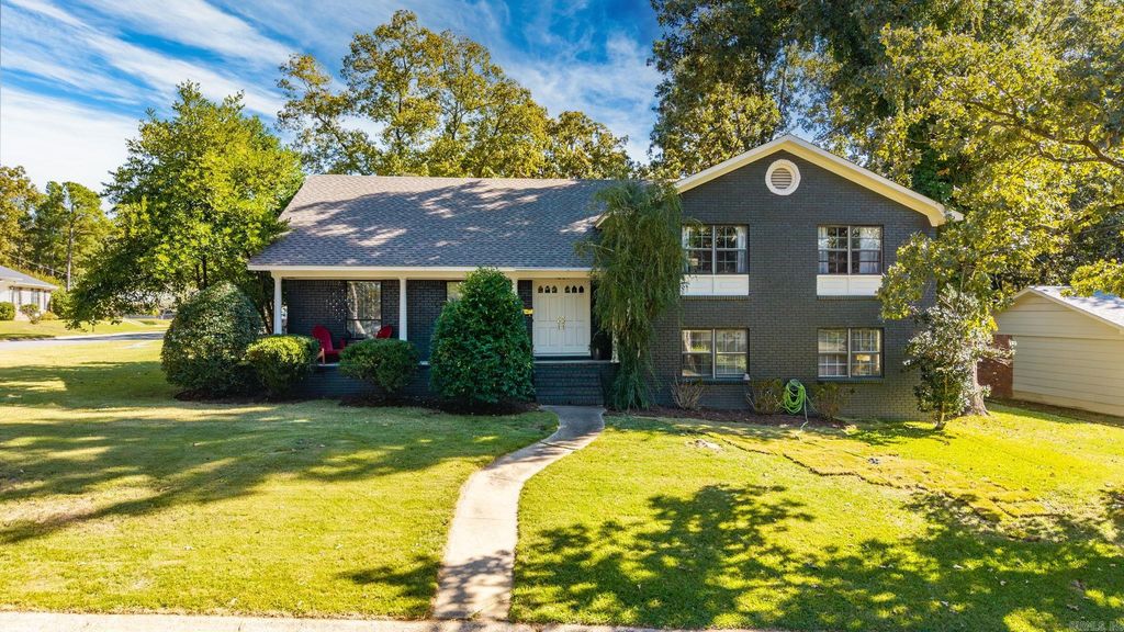 1209 Fawnwood, Little Rock, AR 72227