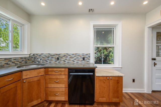 236 Delaware Avenue, Union Twp, NJ 07083