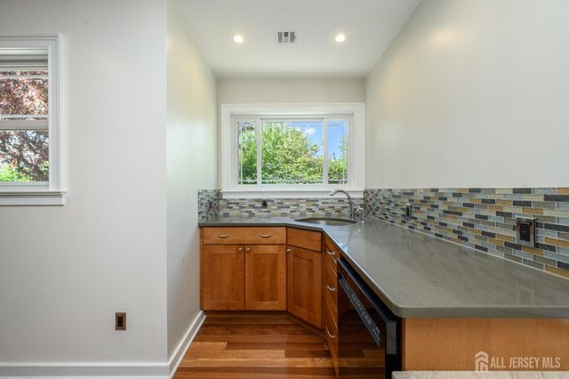 236 Delaware Avenue, Union Twp, NJ 07083