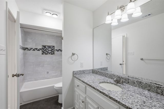 3636 Country Club Drive W, Irving, TX 75038