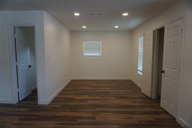 1610 Antoine Drive, Houston, TX 77055