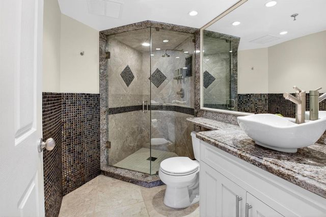 4605 S Ocean Boulevard 5a, Highland Beach, FL 33487