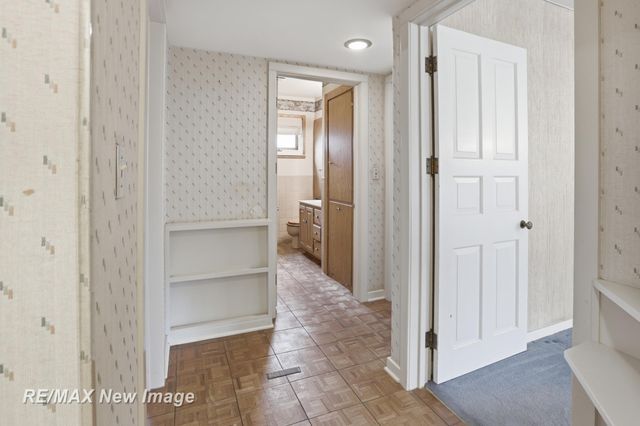 4077 Brockway Road, Saginaw Twp, MI 48638