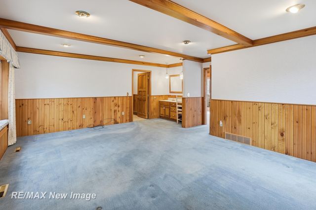 4077 Brockway Road, Saginaw Twp, MI 48638