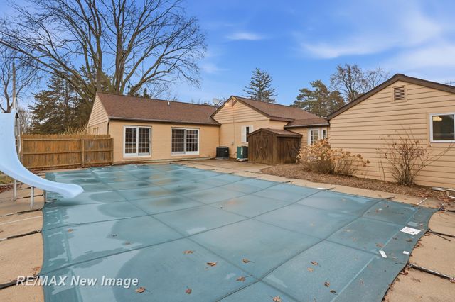 4077 Brockway Road, Saginaw Twp, MI 48638