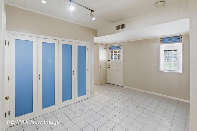 4077 Brockway Road, Saginaw Twp, MI 48638