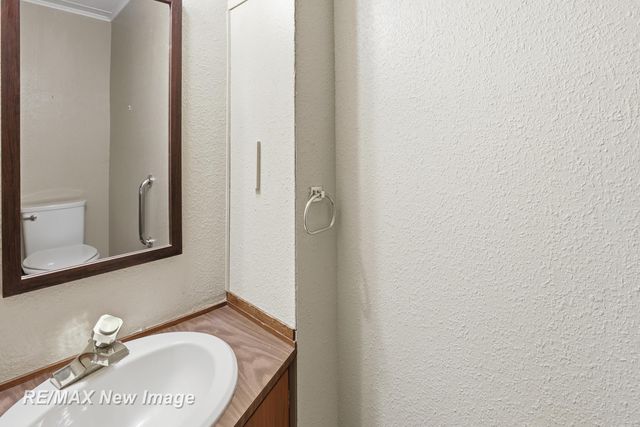 4077 Brockway Road, Saginaw Twp, MI 48638