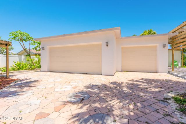 46 Oceanview Avenue, Ponce Inlet, FL 32127