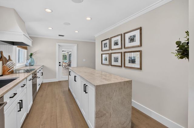 916 SW 36TH Court, Boynton Beach, FL 33435