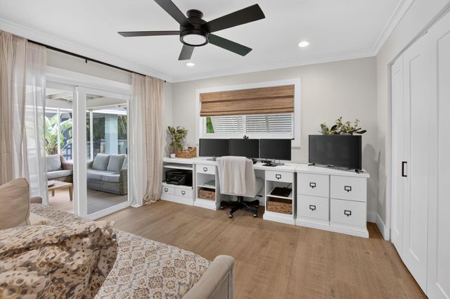 916 SW 36TH Court, Boynton Beach, FL 33435