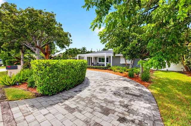916 SW 36TH Court, Boynton Beach, FL 33435