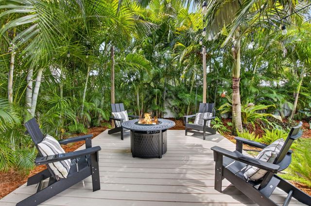916 SW 36TH Court, Boynton Beach, FL 33435