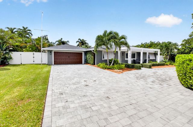 916 SW 36TH Court, Boynton Beach, FL 33435