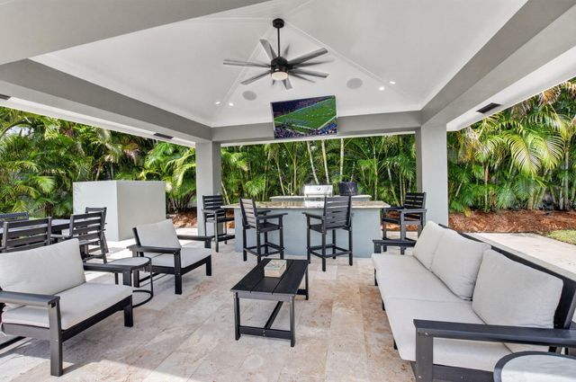 916 SW 36TH Court, Boynton Beach, FL 33435