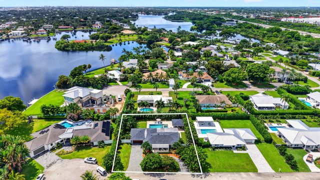 916 SW 36TH Court, Boynton Beach, FL 33435