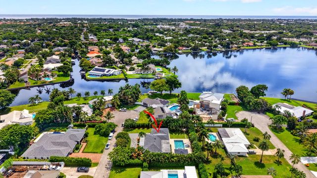 916 SW 36TH Court, Boynton Beach, FL 33435