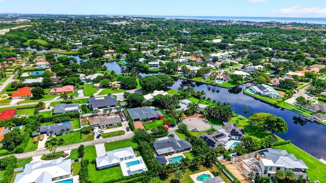 916 SW 36TH Court, Boynton Beach, FL 33435