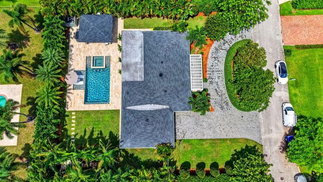 916 SW 36TH Court, Boynton Beach, FL 33435