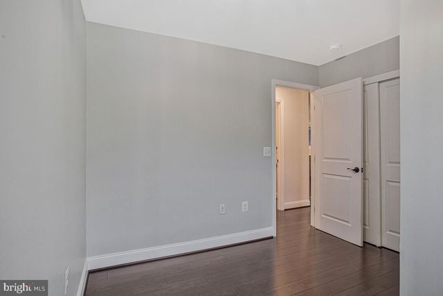 2701 KELNER DR, Landover, MD 20785