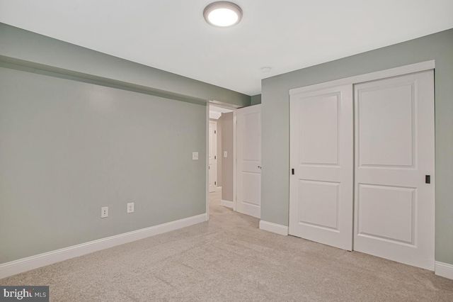 2701 KELNER DR, Landover, MD 20785