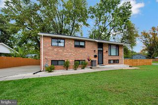 2701 KELNER DR, Landover, MD 20785