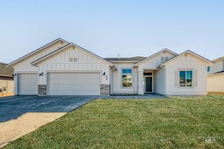 208 Aquamarine Ave, Caldwell, ID 83605
