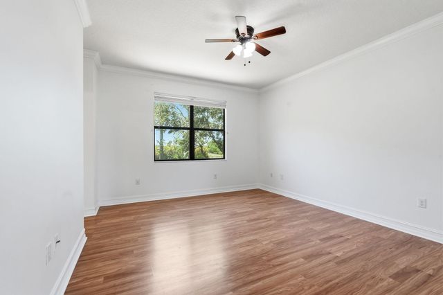 14703 Alabaster Avenue, Delray Beach, FL 33446