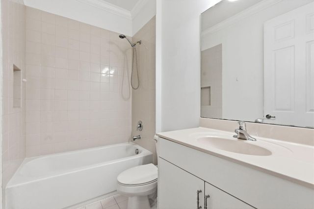 14703 Alabaster Avenue, Delray Beach, FL 33446
