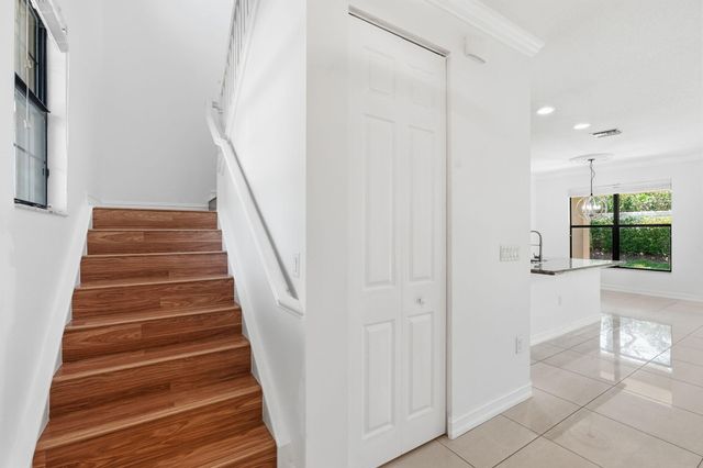 14703 Alabaster Avenue, Delray Beach, FL 33446