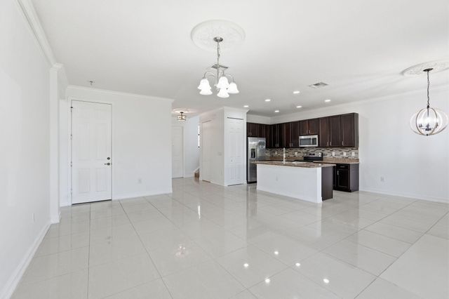 14703 Alabaster Avenue, Delray Beach, FL 33446