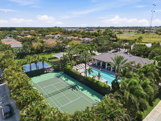 14703 Alabaster Avenue, Delray Beach, FL 33446