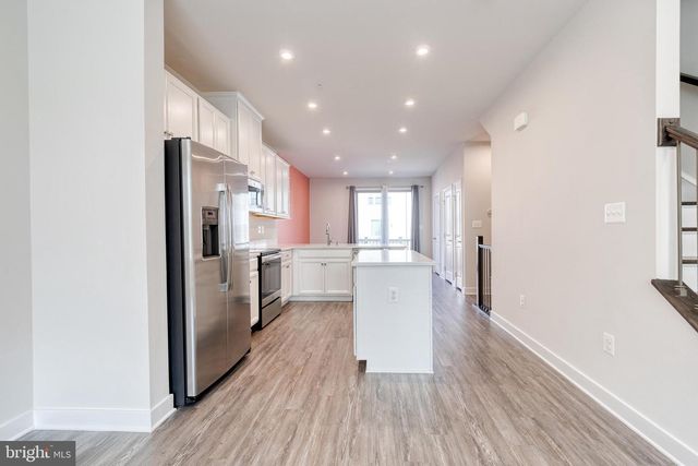 228 S NEWKIRK ST, Baltimore, MD 21224