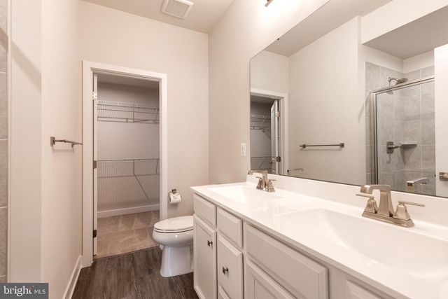 228 S NEWKIRK ST, Baltimore, MD 21224