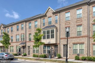 228 S NEWKIRK ST, Baltimore, MD 21224