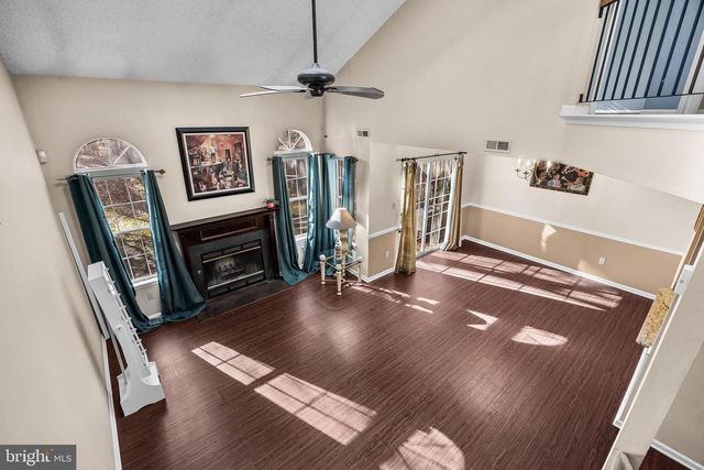 60 KETTLEBROOK DR, Mount Laurel, NJ 08054