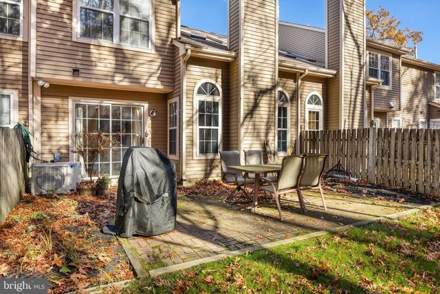 60 KETTLEBROOK DR, Mount Laurel, NJ 08054