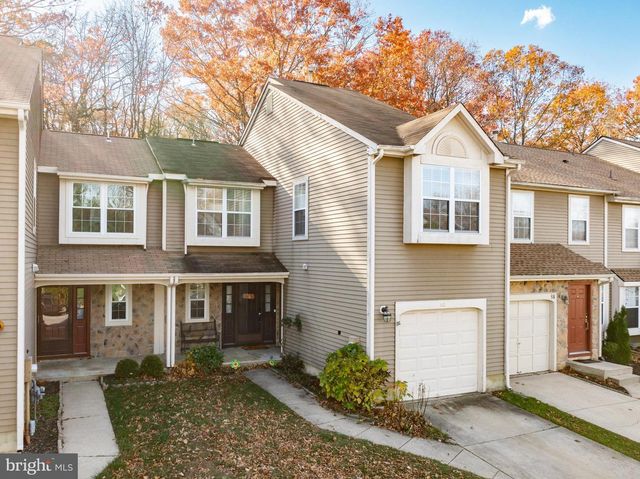 60 KETTLEBROOK DR, Mount Laurel, NJ 08054