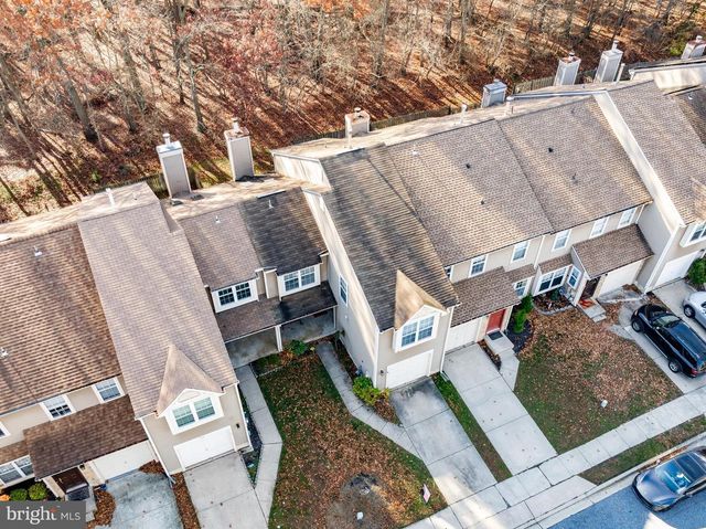 60 KETTLEBROOK DR, Mount Laurel, NJ 08054