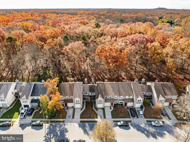 60 KETTLEBROOK DR, Mount Laurel, NJ 08054