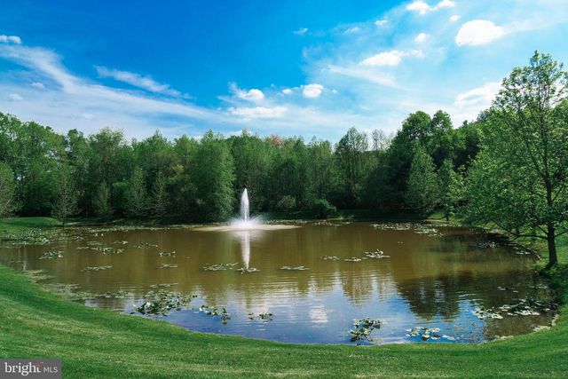 60 KETTLEBROOK DR, Mount Laurel, NJ 08054