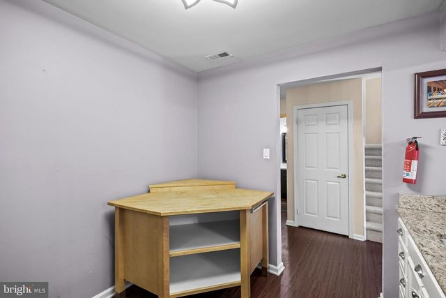 60 KETTLEBROOK DR, Mount Laurel, NJ 08054