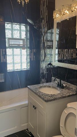 5547 N 37th STREET, Milwaukee, WI 53209