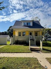 5547 N 37th STREET, Milwaukee, WI 53209