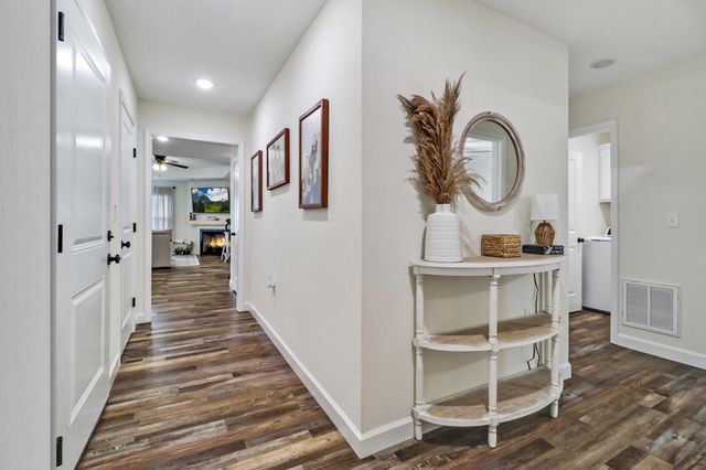 301 Dayton Avenue, Crossville, TN 38555