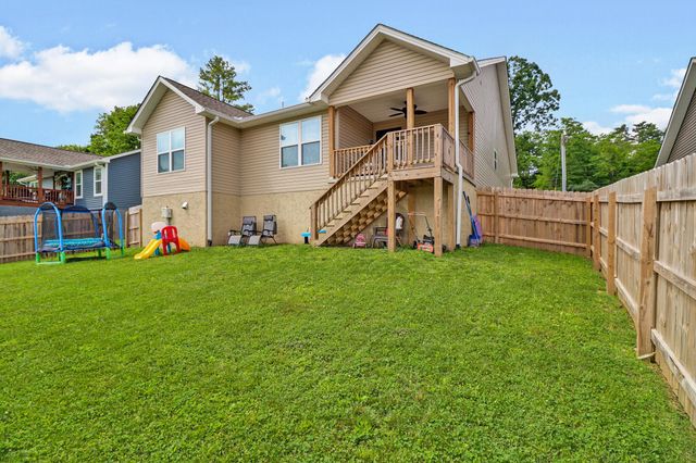 301 Dayton Avenue, Crossville, TN 38555