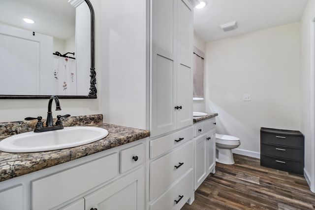 301 Dayton Avenue, Crossville, TN 38555