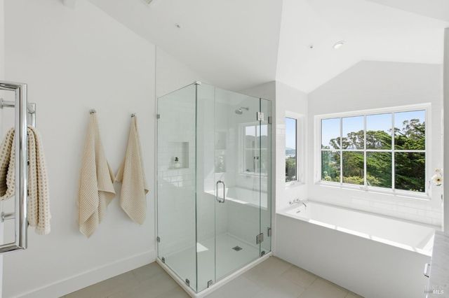 32 Edgewood Ave, Mill Valley, CA 94941