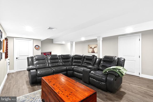 109 LINDLEY LN, Pottstown, PA 19465