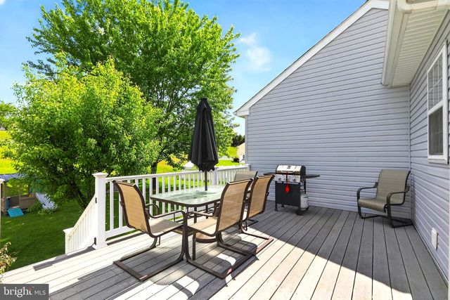 109 LINDLEY LN, Pottstown, PA 19465