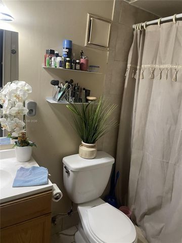 8540 SW 133rd Ave Road 221, Miami, FL 33183